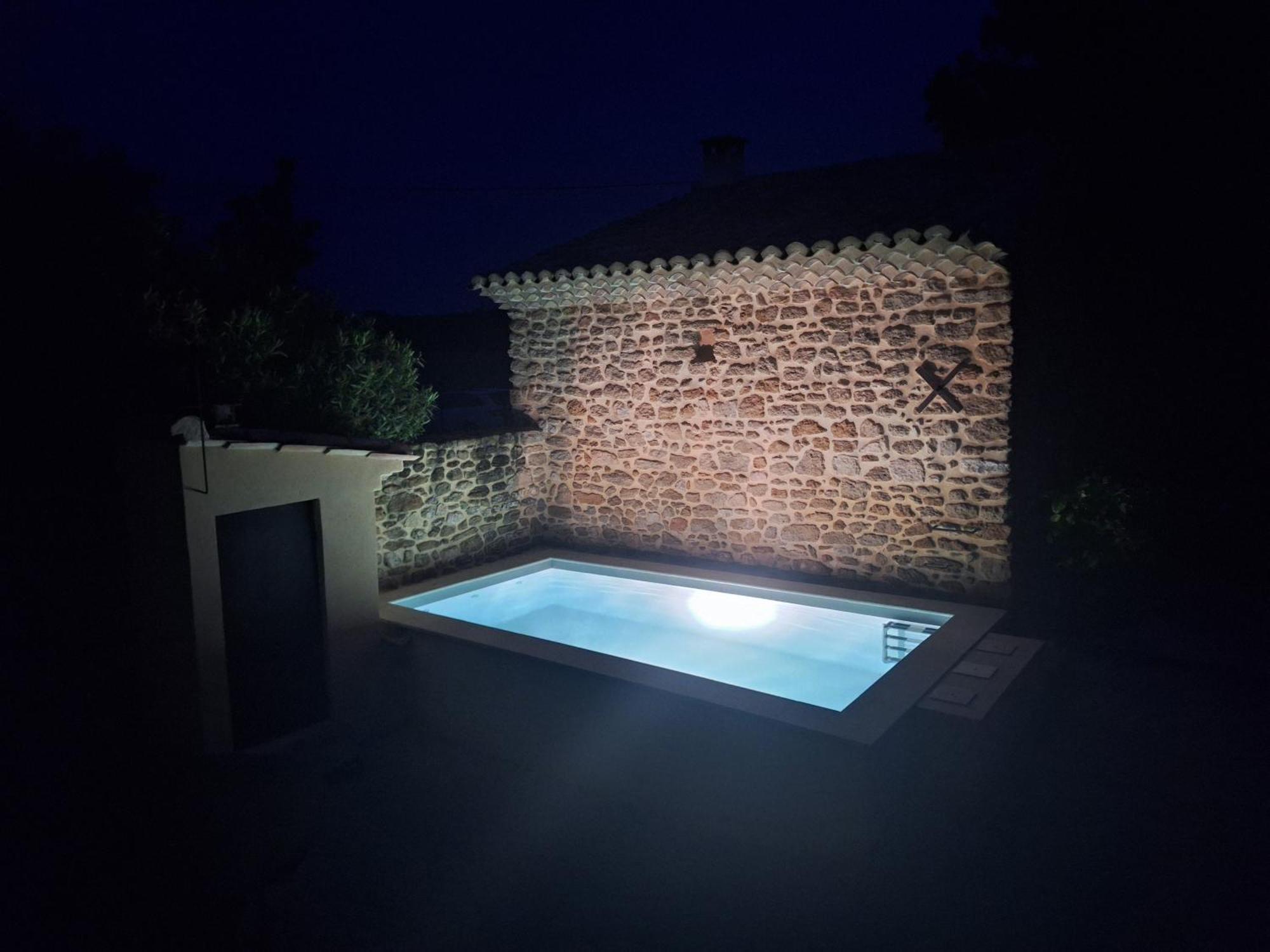 Chez Vero D'hotes & Maison En Pierre Contemporaine Casa de hóspedes Suze-la-Rousse