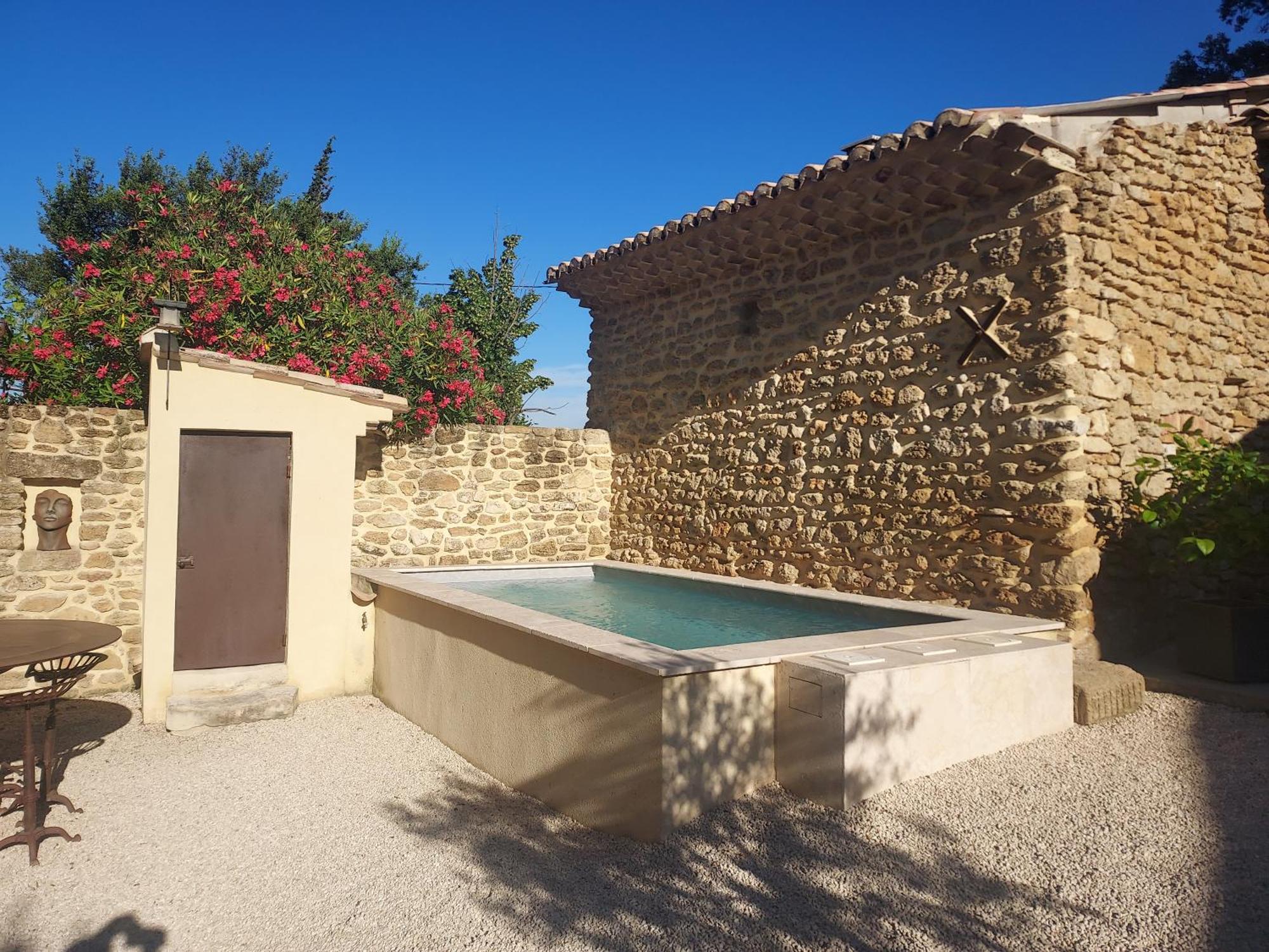 Casa de hóspedes Chez Vero D'hotes & Maison En Pierre Contemporaine