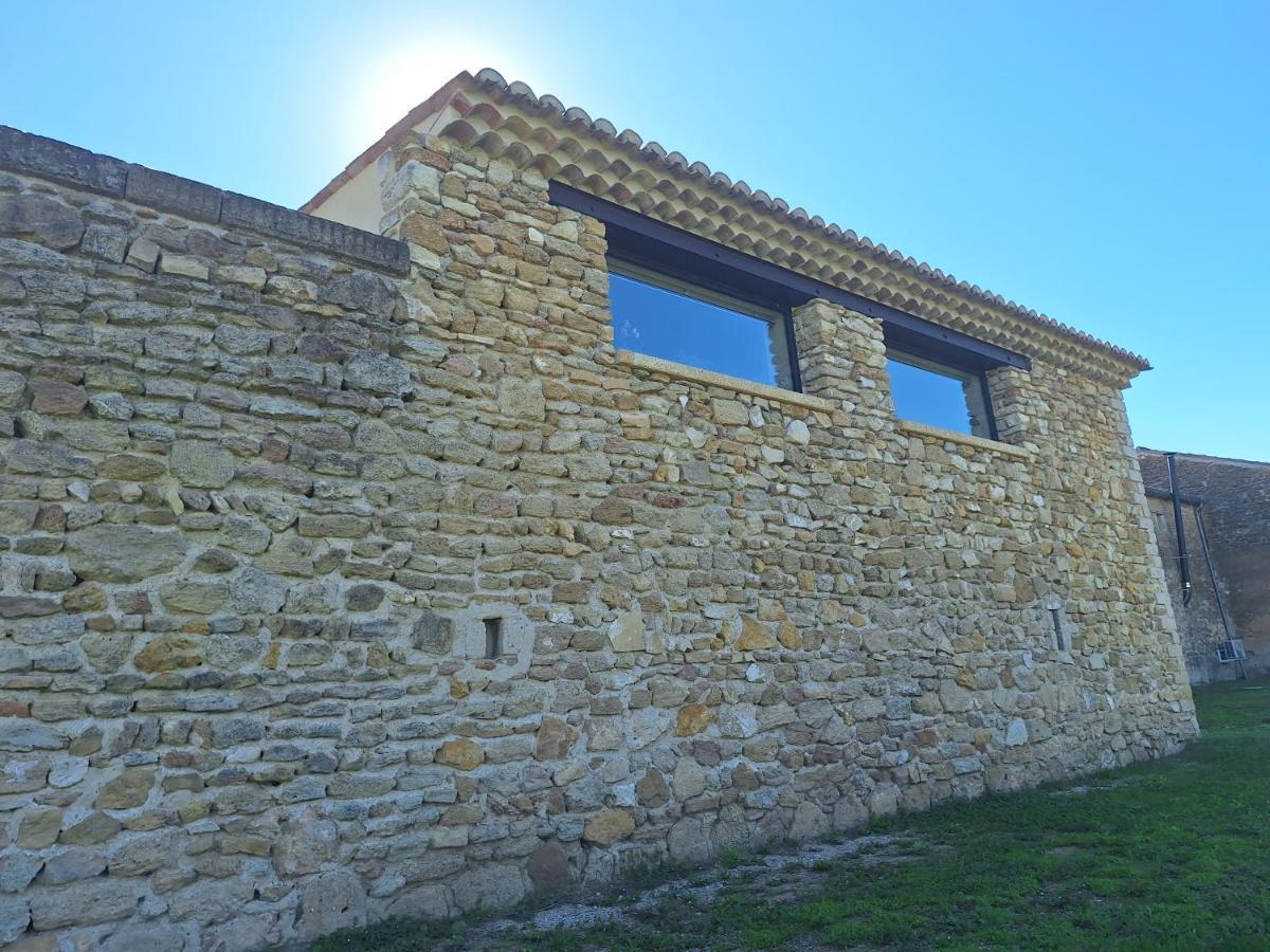 Chez Vero D'hotes & Maison En Pierre Contemporaine Suze-la-Rousse
