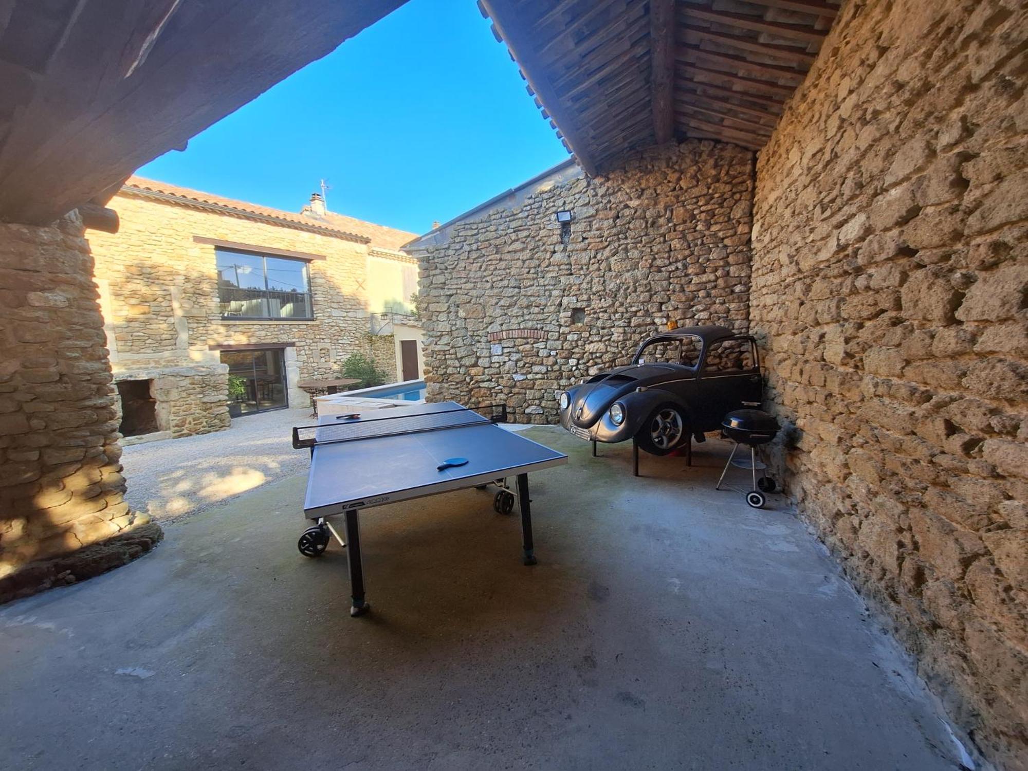Chez Vero D'hotes & Maison En Pierre Contemporaine Guest house Suze-la-Rousse