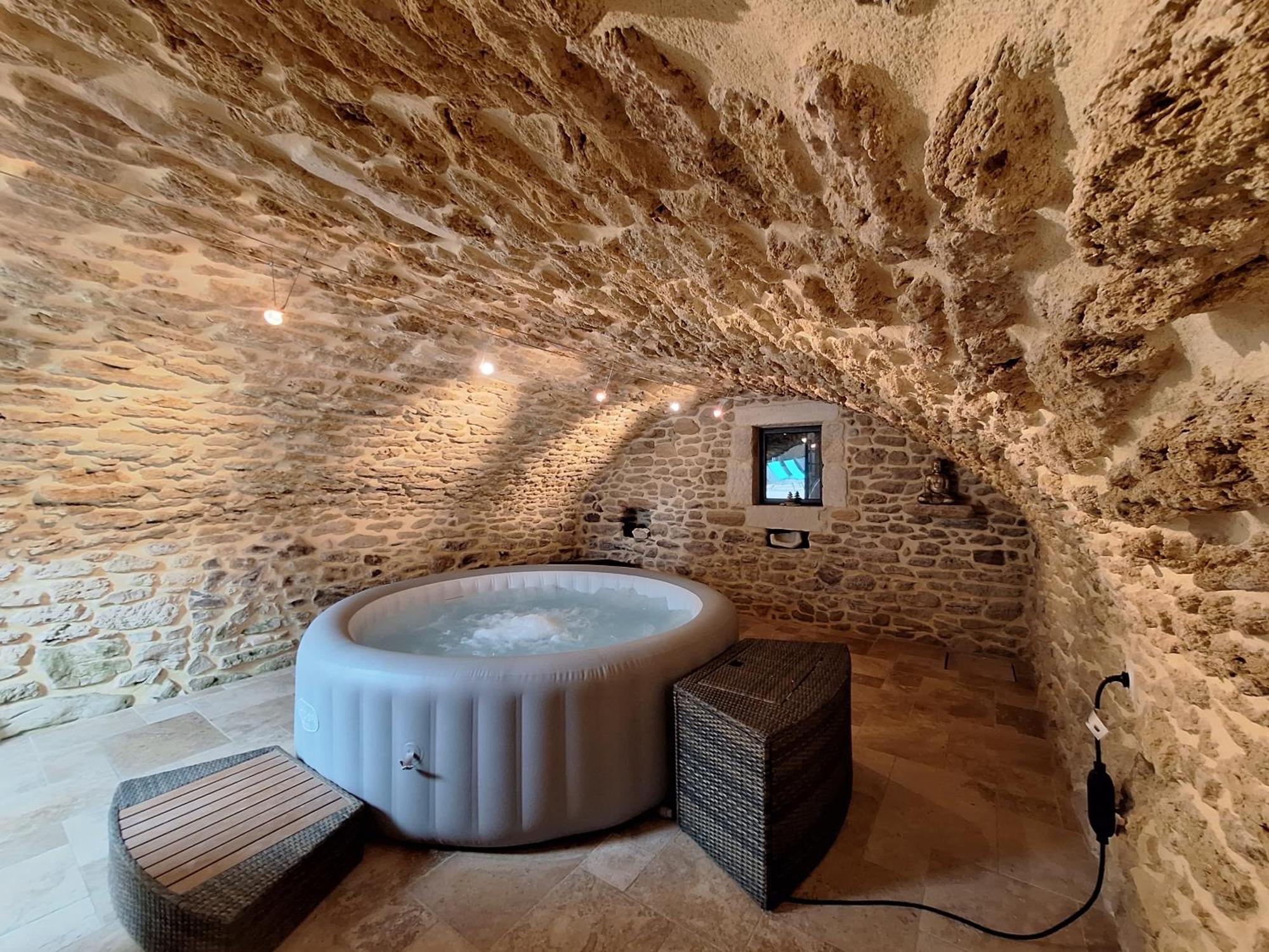 Guest house Chez Vero D'hotes & Maison En Pierre Contemporaine Suze-la-Rousse