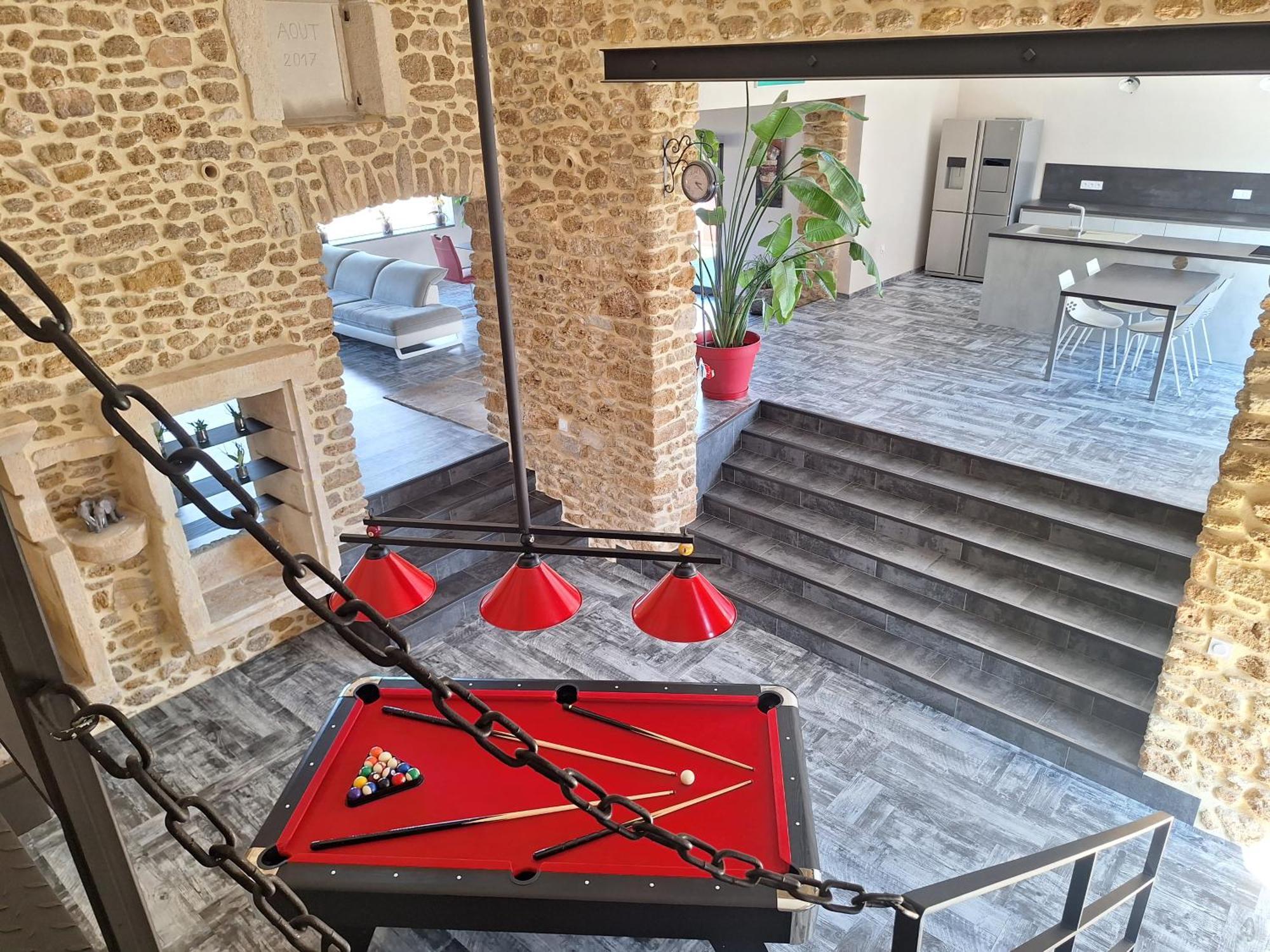 Guest house Chez Vero D'hotes & Maison En Pierre Contemporaine Suze-la-Rousse