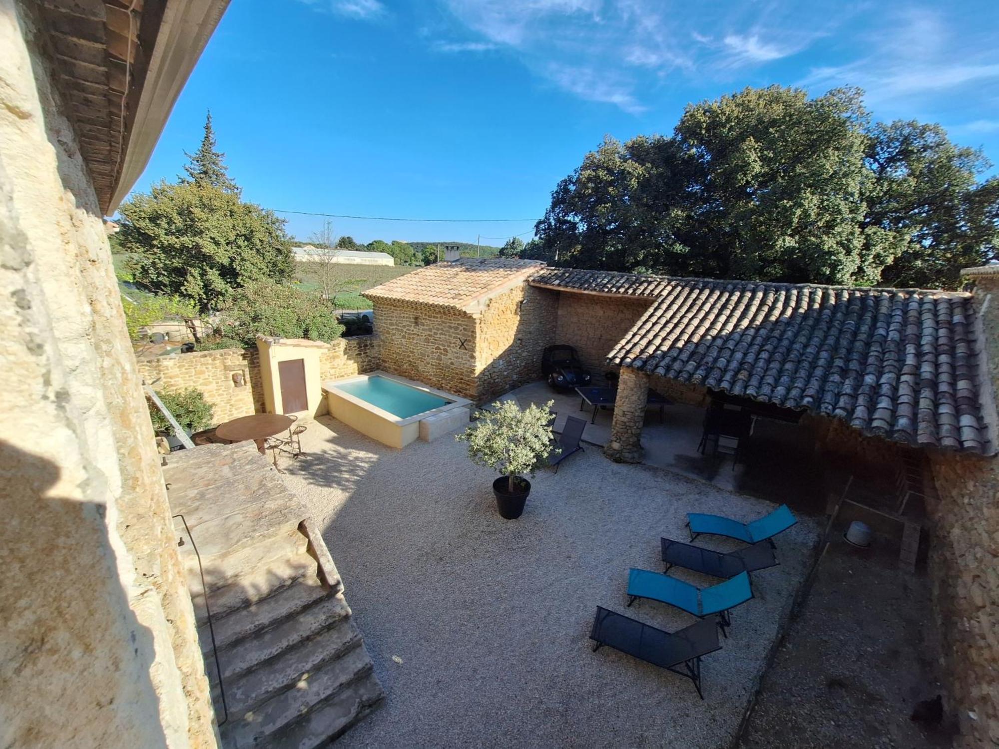 Chez Vero D'hotes & Maison En Pierre Contemporaine
