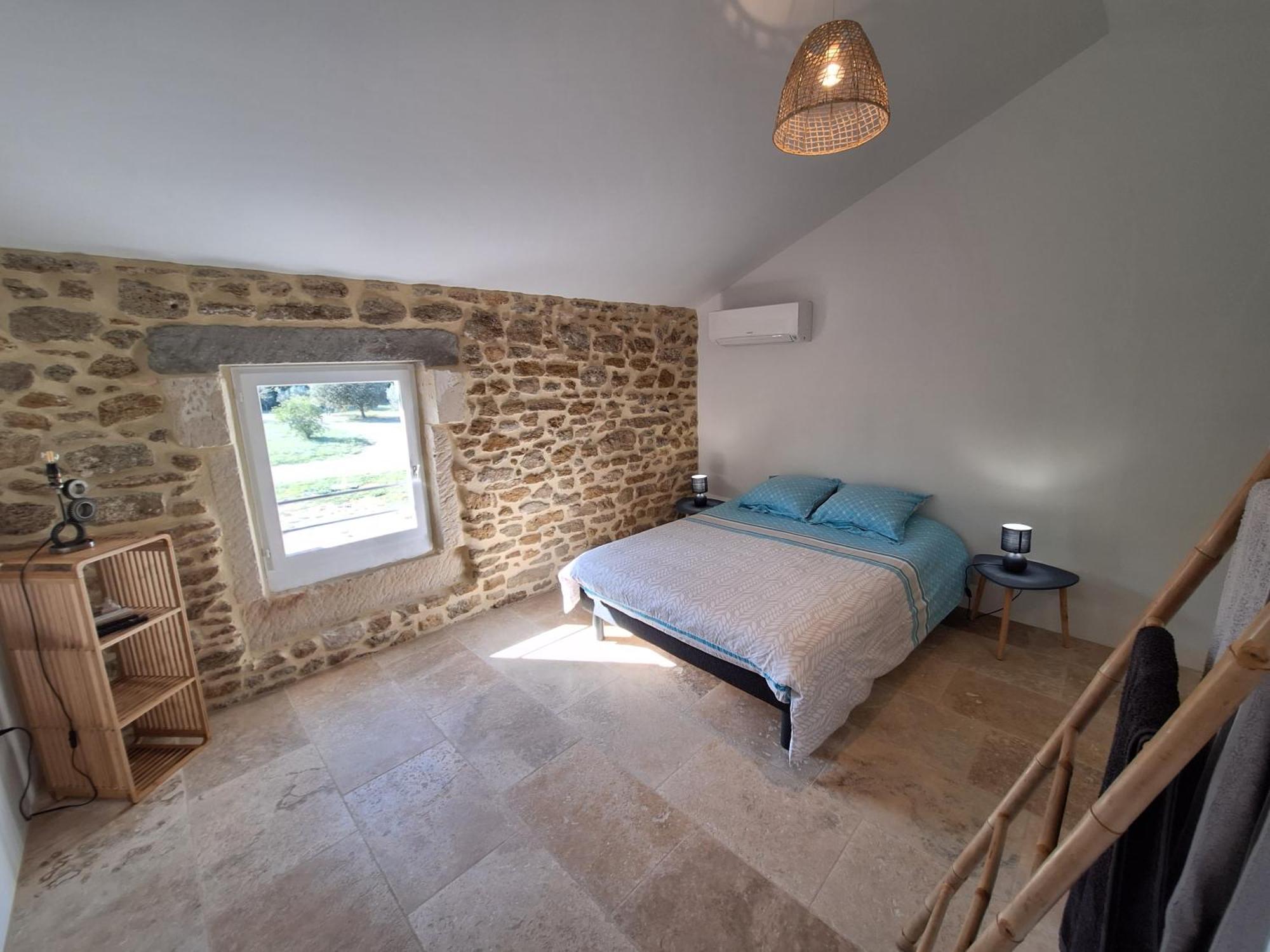 Chez Vero D'hotes & Maison En Pierre Contemporaine Guest house *