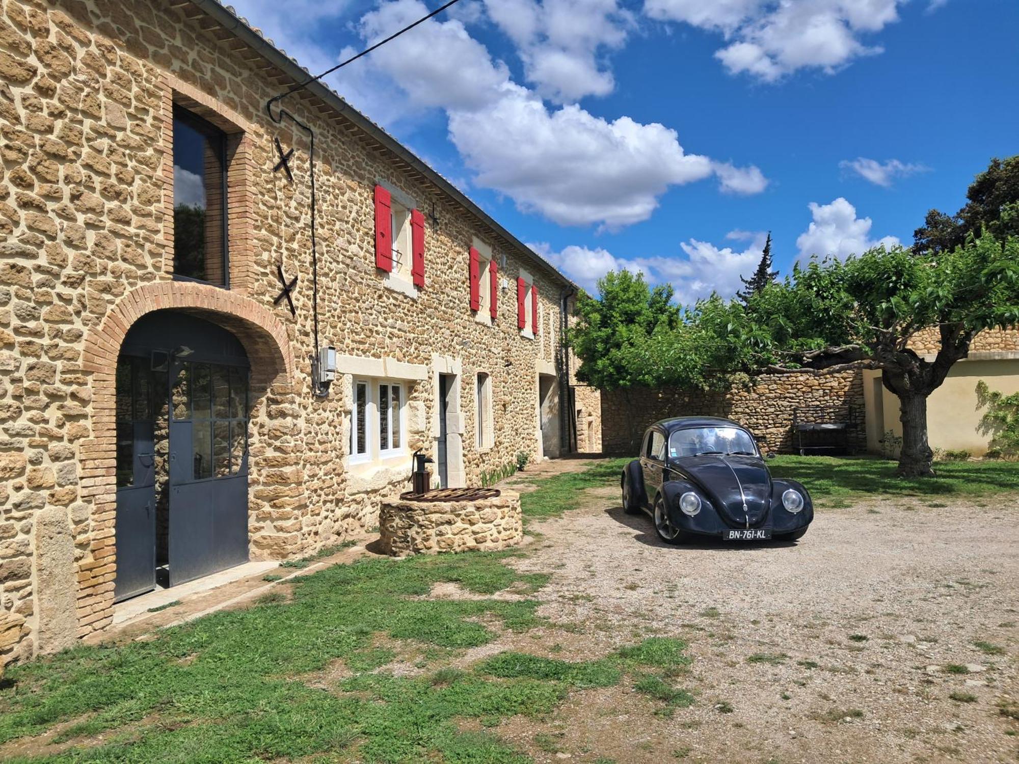 Guest house Chez Vero D'hotes & Maison En Pierre Contemporaine